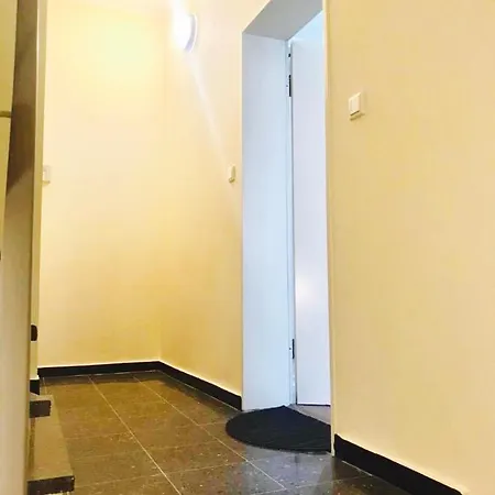 Deluxe In Hearth Of Downtown *